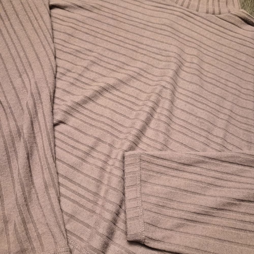 Angie Mauve Batwing Ribbed Mock Neck Long Sleeve Top - Picture 9 of 12